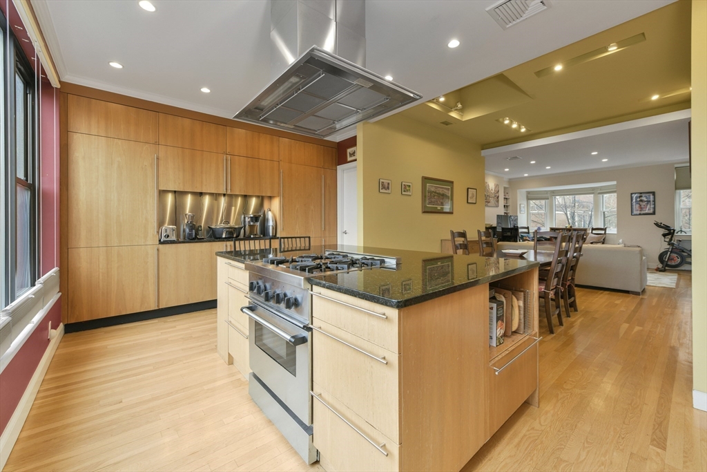 2 bed, 1.5 bath apartment for rent at 92 Chandler St Unit 3, South End — photo 4 of 15