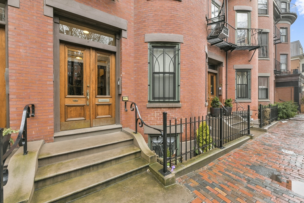 2 bed, 1.5 bath apartment for rent at 92 Chandler St Unit 3, South End — photo 13 of 15