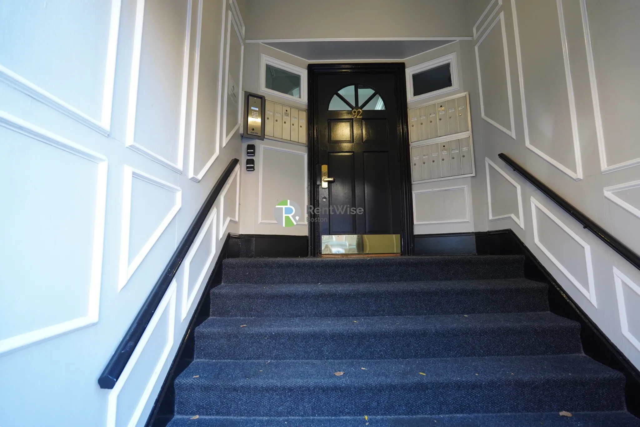 Studio bed, 1 bath apartment for rent at 92 Charles St Unit 12, Beacon Hill — photo 10 of 13