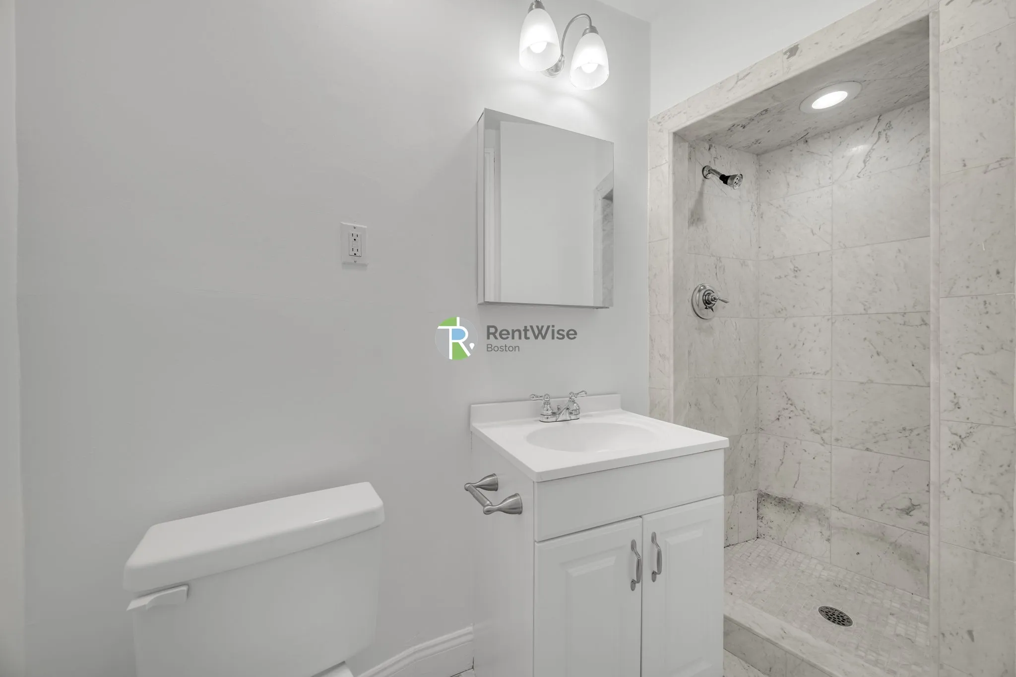 Studio bed, 1 bath apartment for rent at 92 Charles St Unit 33-1, Beacon Hill — photo 3 of 13