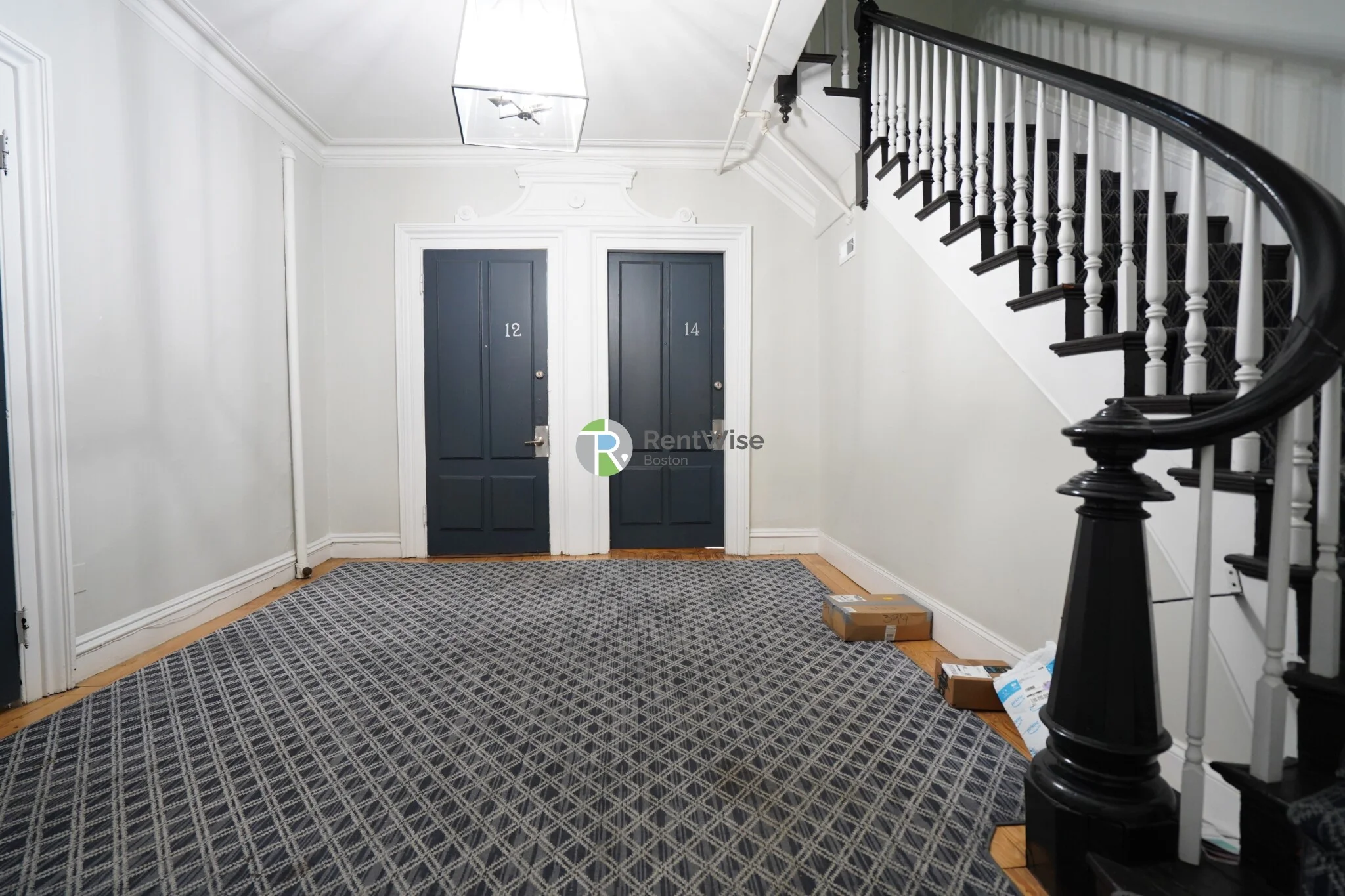 Studio bed, 1 bath apartment for rent at 92 Charles St Unit 33, Beacon Hill — photo 11 of 13