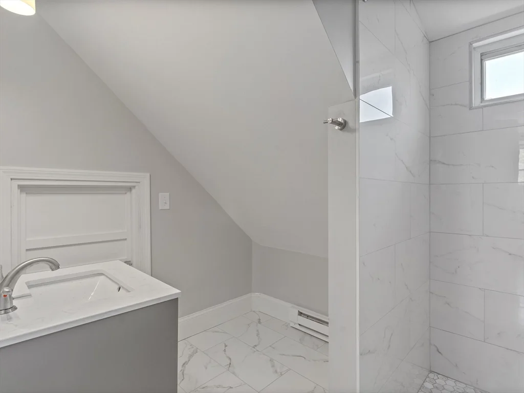 1 bed, 1 bath apartment for rent at 92 Coleman Unit 3, Dorchester — photo 6 of 14