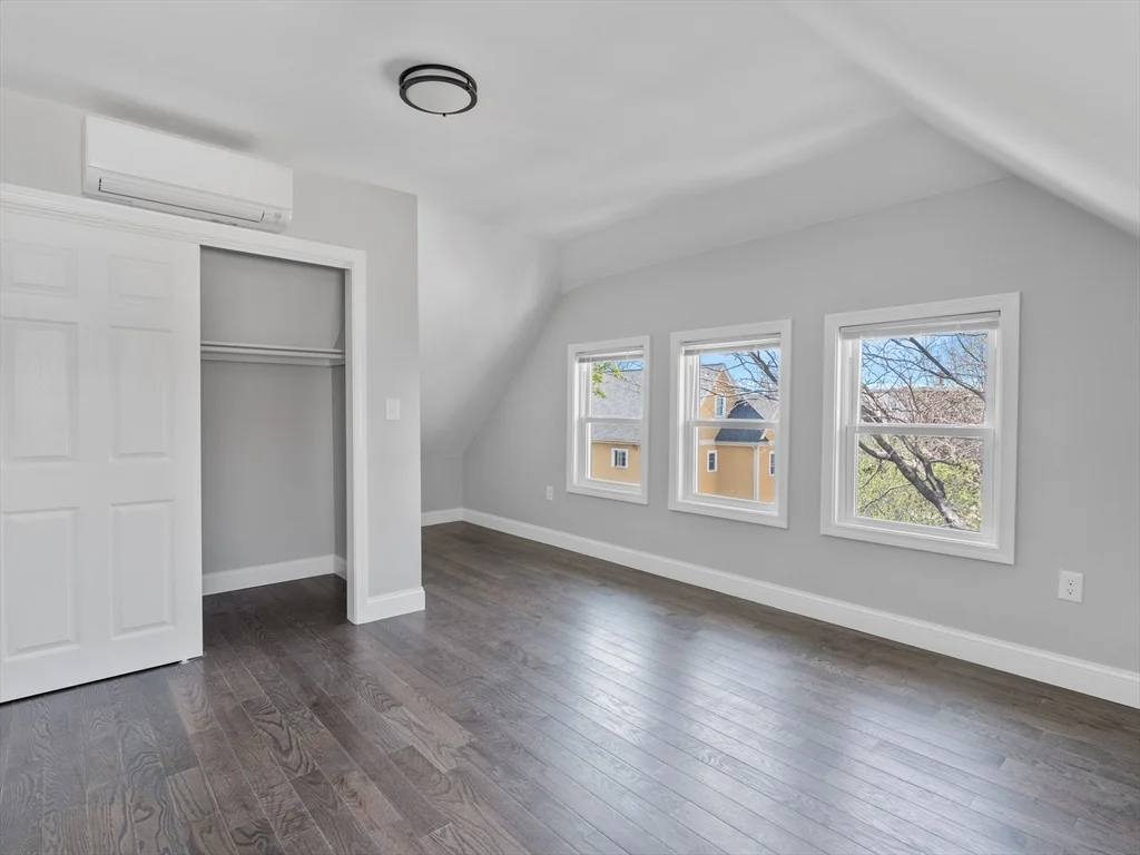 1 bed, 1 bath apartment for rent at 92 Coleman Unit 3, Dorchester — photo 9 of 14