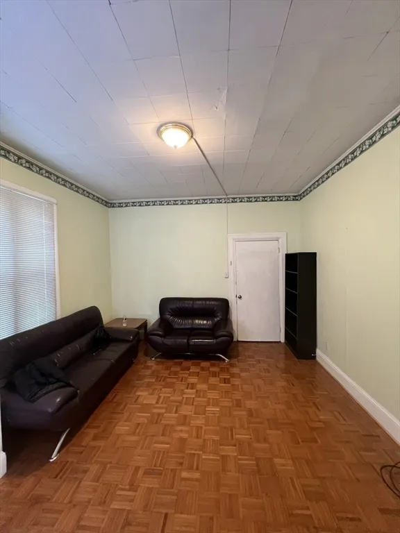 2 bed, 1 bath apartment for rent at 92 Columbia St Unit 1, The Port — photo 4 of 13