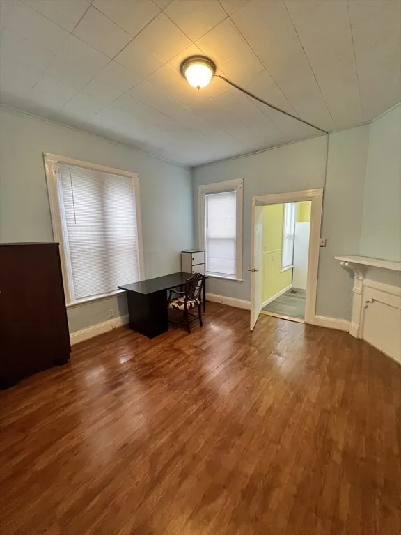 2 bed, 1 bath apartment for rent at 92 Columbia St Unit 1, The Port — photo 5 of 13