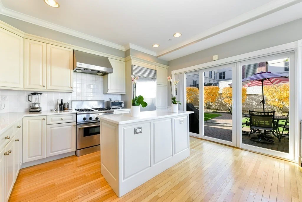 3 bed, 2.5 bath apartment for rent at 92 Constitution Rd Unit 92, Charlestown — photo 4 of 28