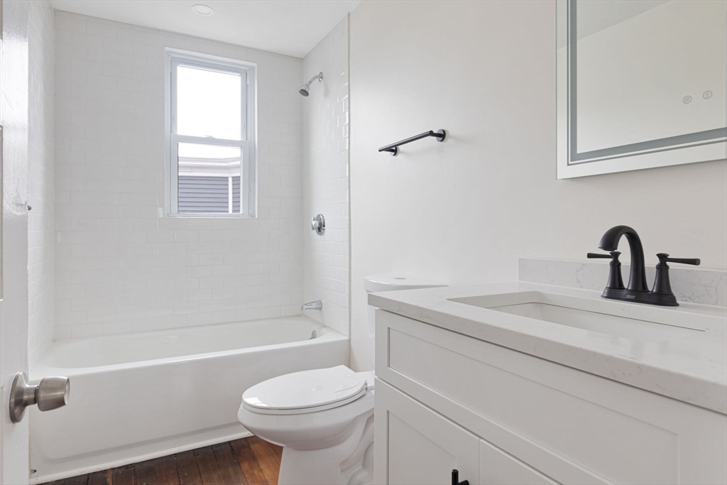 4 bed, 2 bath apartment for rent at 92 Day Unit 1, Jamaica Plain — photo 18 of 20