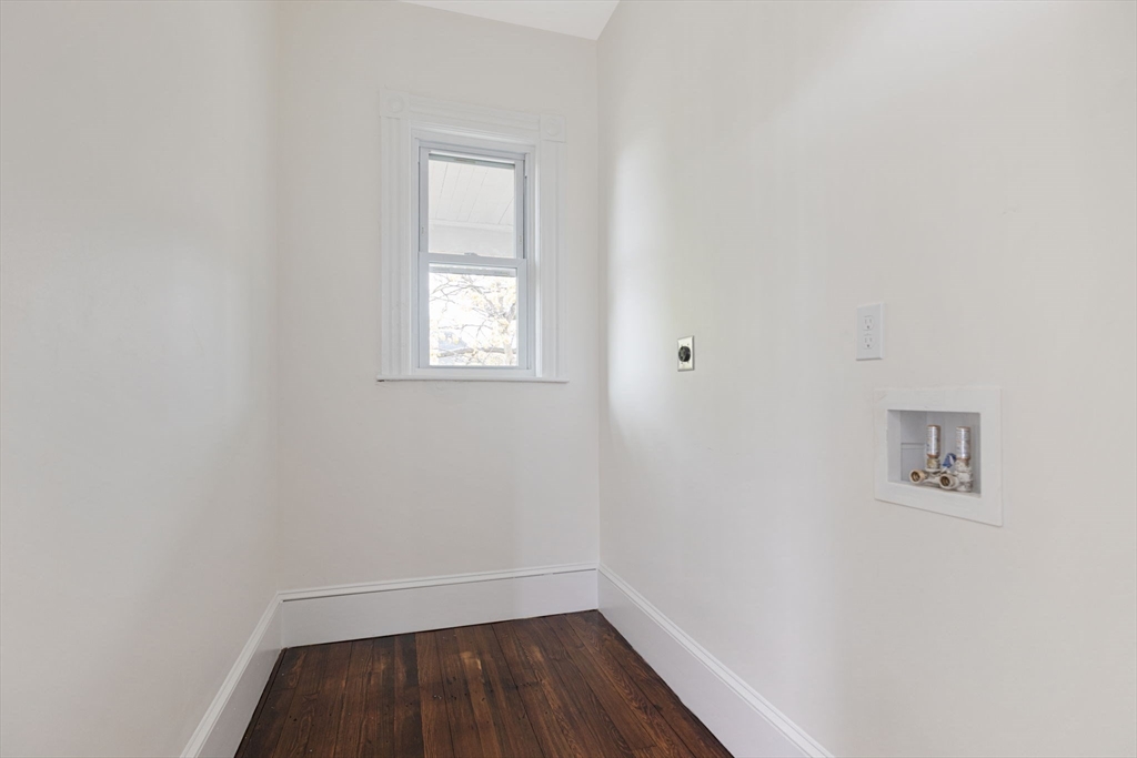 4 bed, 2 bath apartment for rent at 92 Day Unit 1, Jamaica Plain — photo 12 of 20