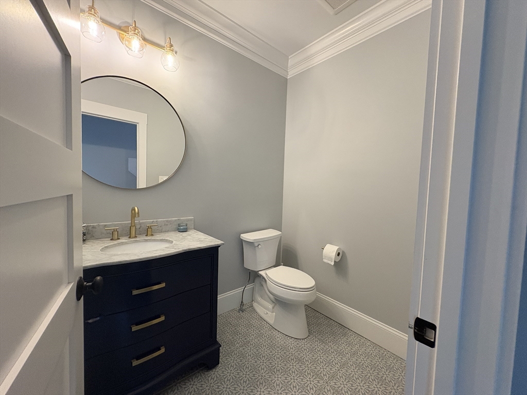 4 bed, 3 bath apartment for rent at 92 Dothan St, Arlington — photo 6 of 28