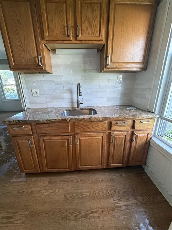 3 bed, 1 bath apartment for rent at 92 Elliot St Unit 1, Brockton — photo 11 of 11