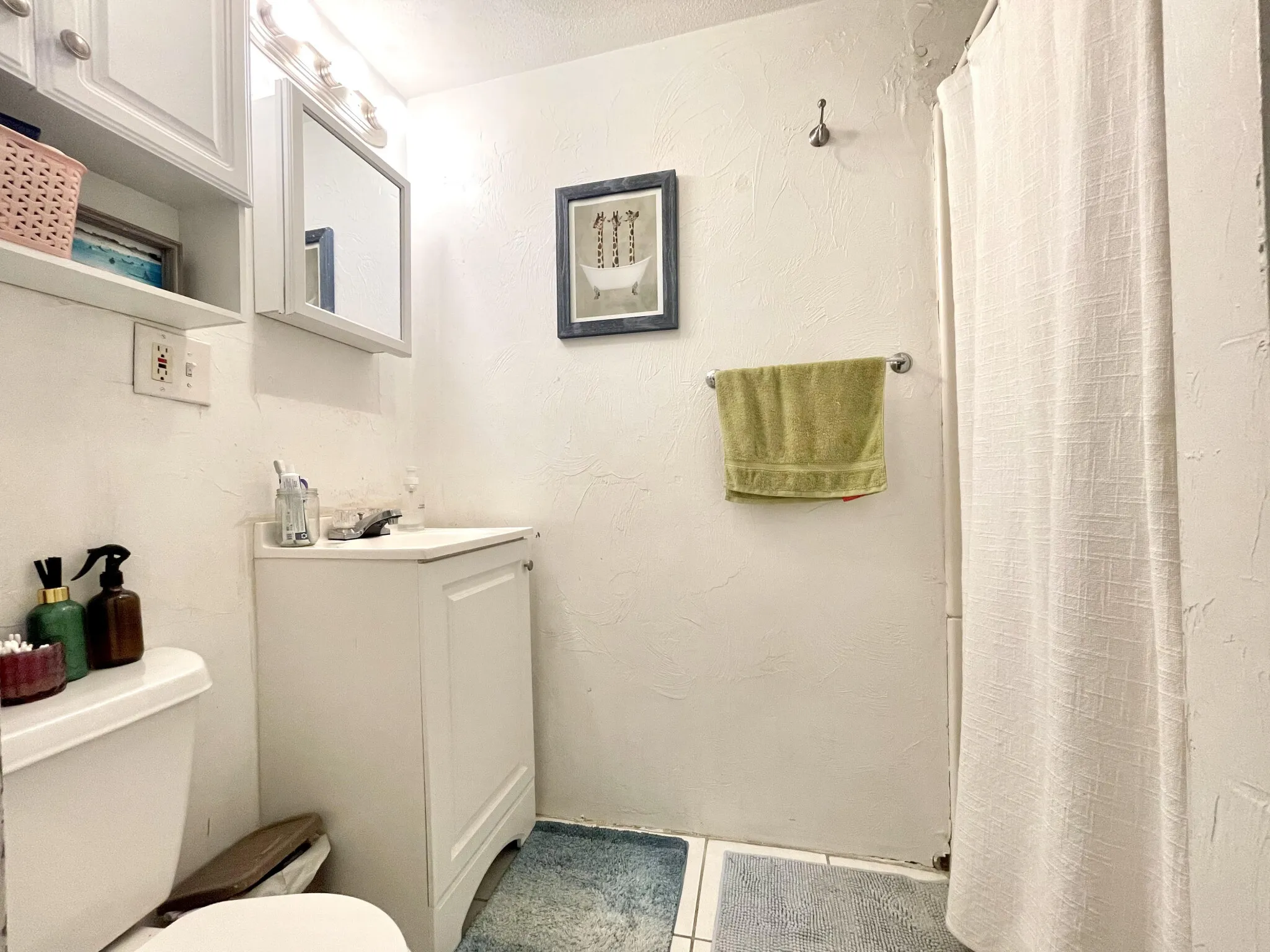 3 bed, 1 bath apartment for rent at 92 Endicott St Unit 2, North End — photo 6 of 8