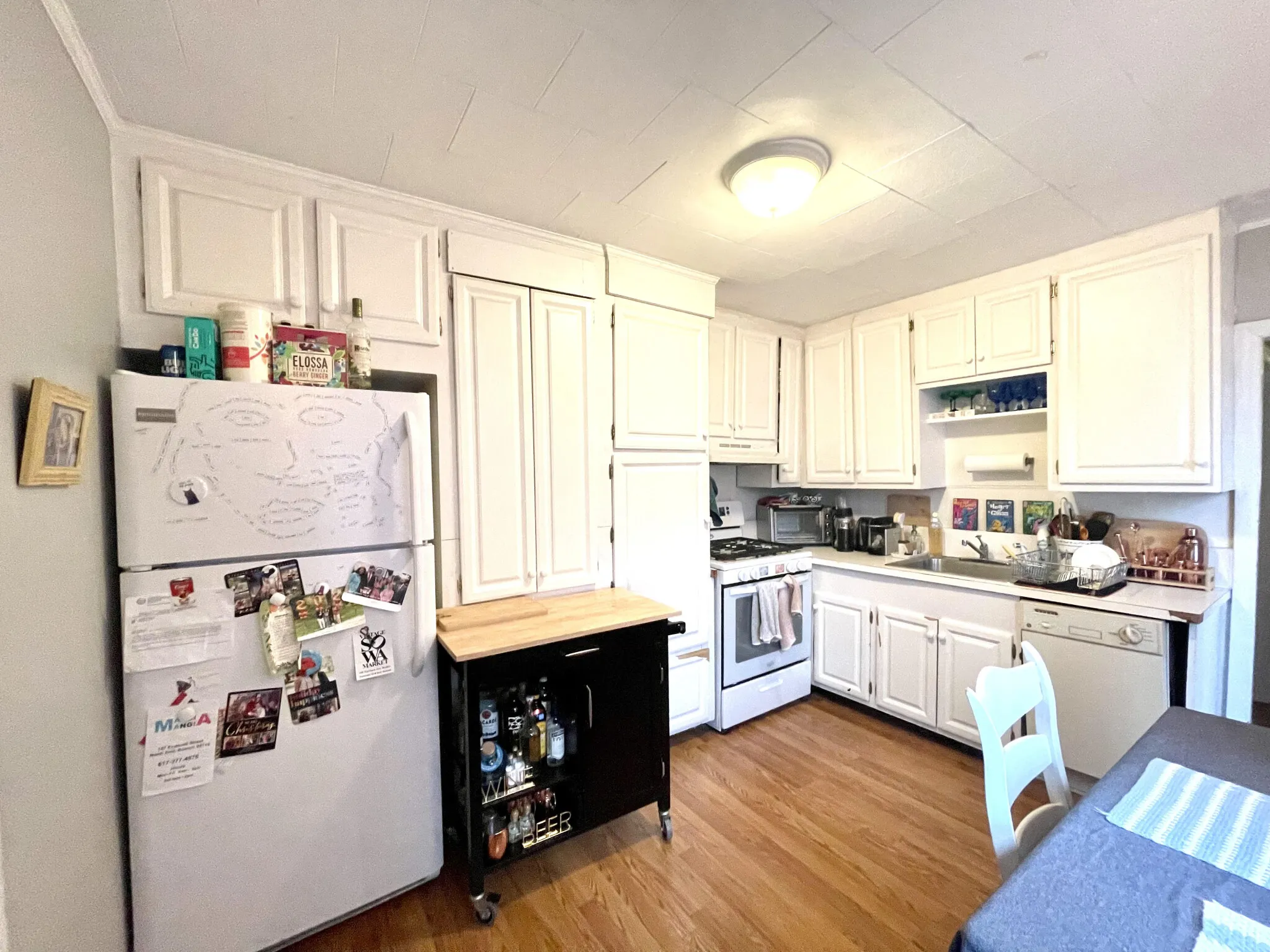 3 bed, 1 bath apartment for rent at 92 Endicott St Unit 2, North End — photo 3 of 8