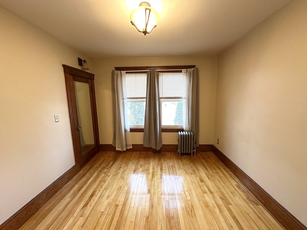 1 bed, 1 bath apartment for rent at 92 Everett St Unit 2, South Lawrence — photo 3 of 9