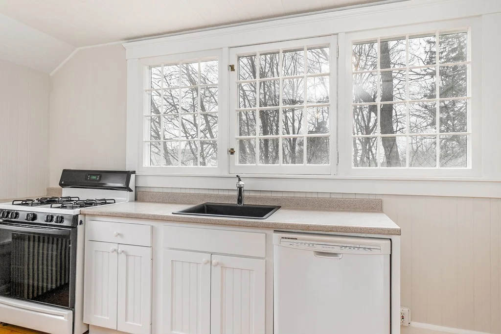 2 bed, 1 bath apartment for rent at 92 Farmers Row Unit 0, Groton — photo 11 of 30