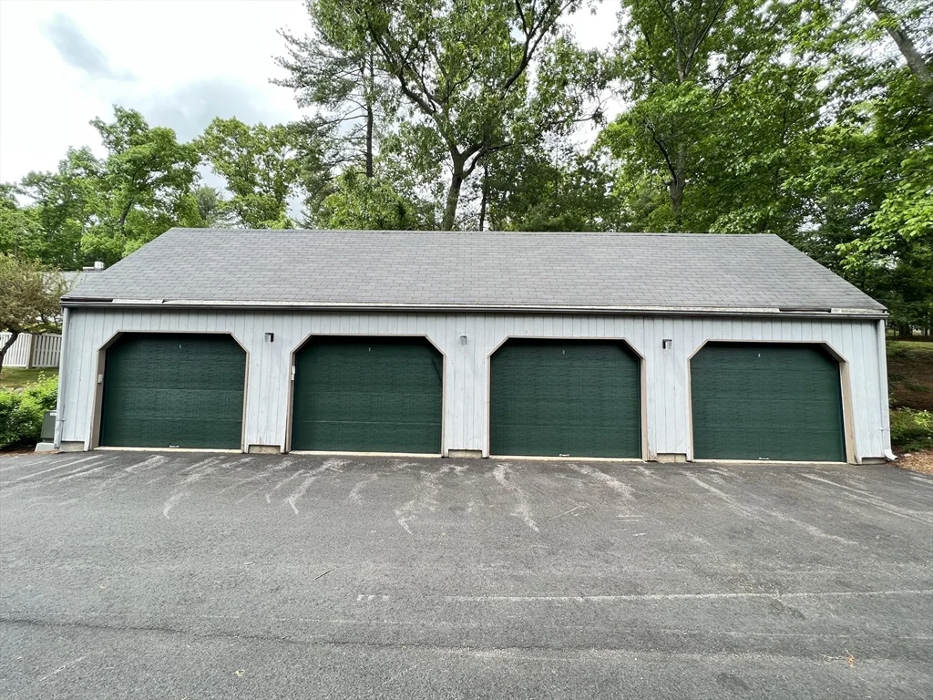 3 bed, 2 bath apartment for rent at 92 Fifer Ln Unit 92, Lexington — photo 24 of 24
