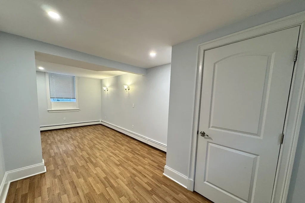 3 bed, 3 bath apartment for rent at 92 Fitchburg St Unit 1, Watertown — photo 23 of 28