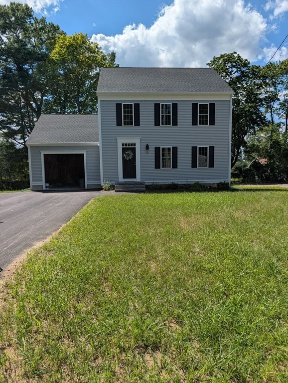 3 bed, 2 bath apartment for rent at 92 Forest St, Middleboro — photo 1 of 29