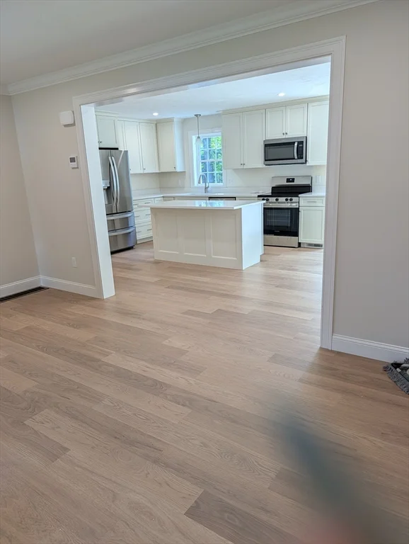 3 bed, 2 bath apartment for rent at 92 Forest St, Middleboro — photo 13 of 29