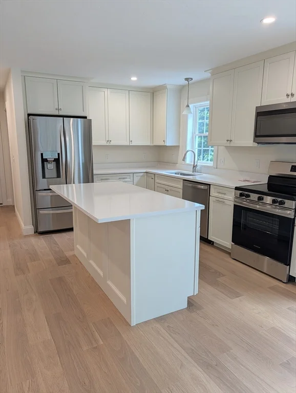 3 bed, 2 bath apartment for rent at 92 Forest St, Middleboro — photo 9 of 29
