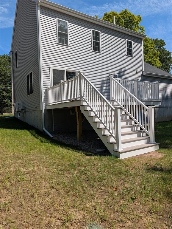 3 bed, 2 bath apartment for rent at 92 Forest St, Middleboro — photo 5 of 29