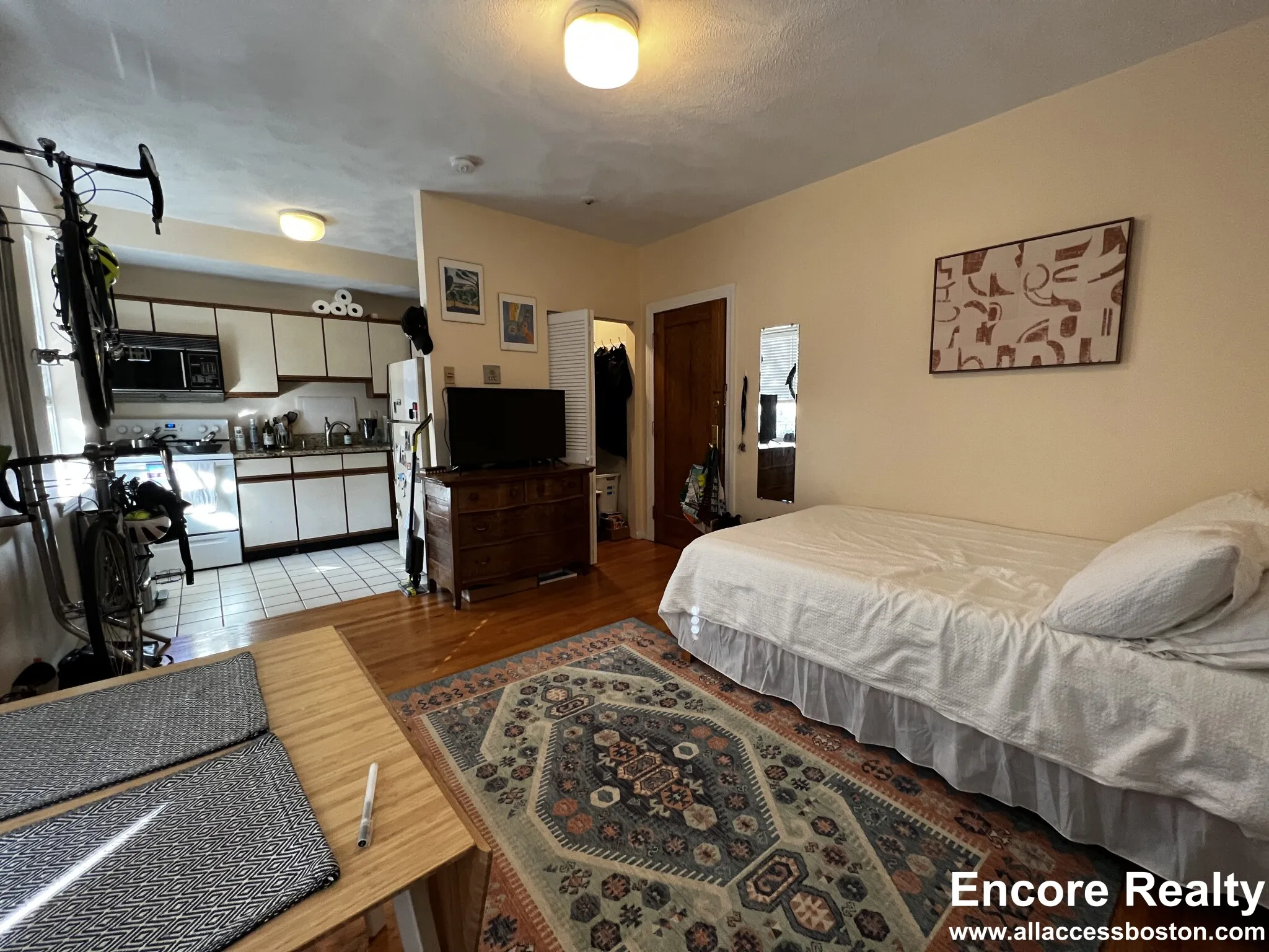 Studio bed, 1 bath apartment for rent at 92 Gordon St Unit 205, Brighton — photo 8 of 18