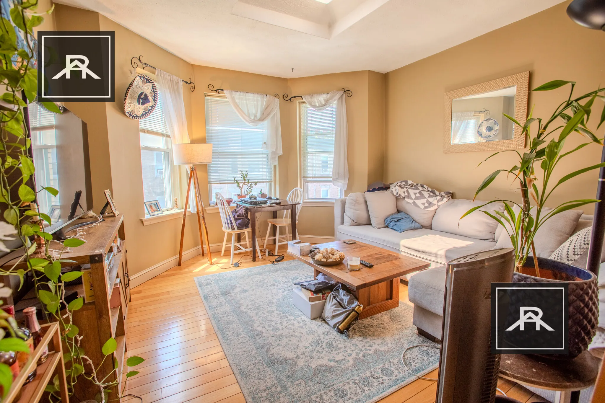2 bed, 1 bath apartment for rent at 92 Gordon St Unit 401, Brighton