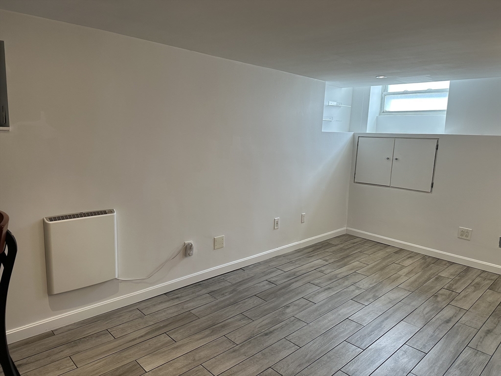 1 bed, 1 bath apartment for rent at 92 Green St Unit 1, Charlestown — photo 4 of 24