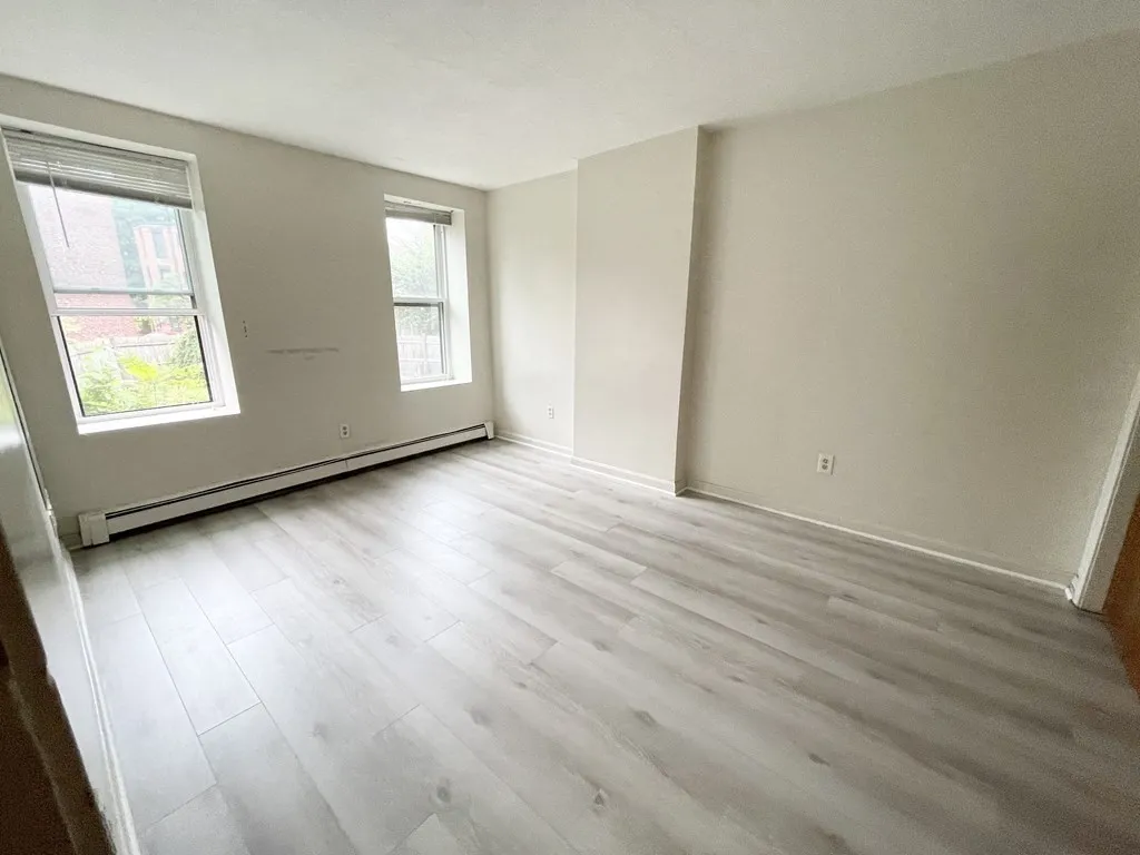 2 bed, 1 bath apartment for rent at 92 Hammond St Unit 2, Roxbury — photo 9 of 10
