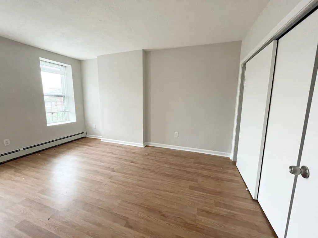 3 bed, 1 bath apartment for rent at 92 Hammond St Unit 4, South End — photo 10 of 21