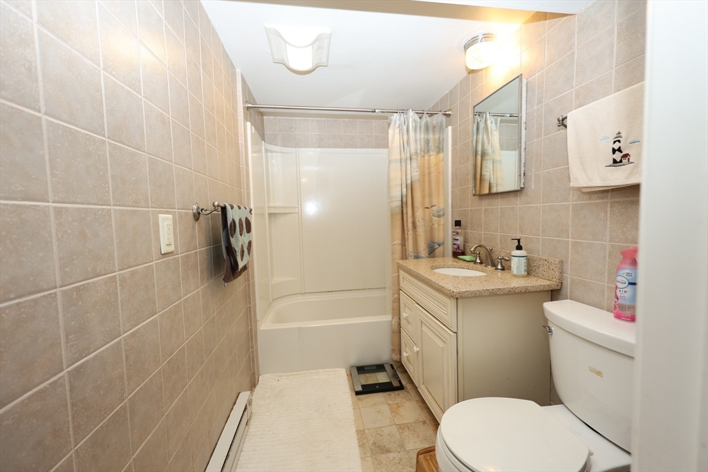 4 bed, 2 bath apartment for rent at 92 James Cir Unit 92, Mashpee — photo 30 of 34