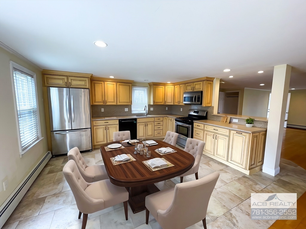 4 bed, 2 bath apartment for rent at 92 James Cir Unit 92, Mashpee — photo 11 of 34
