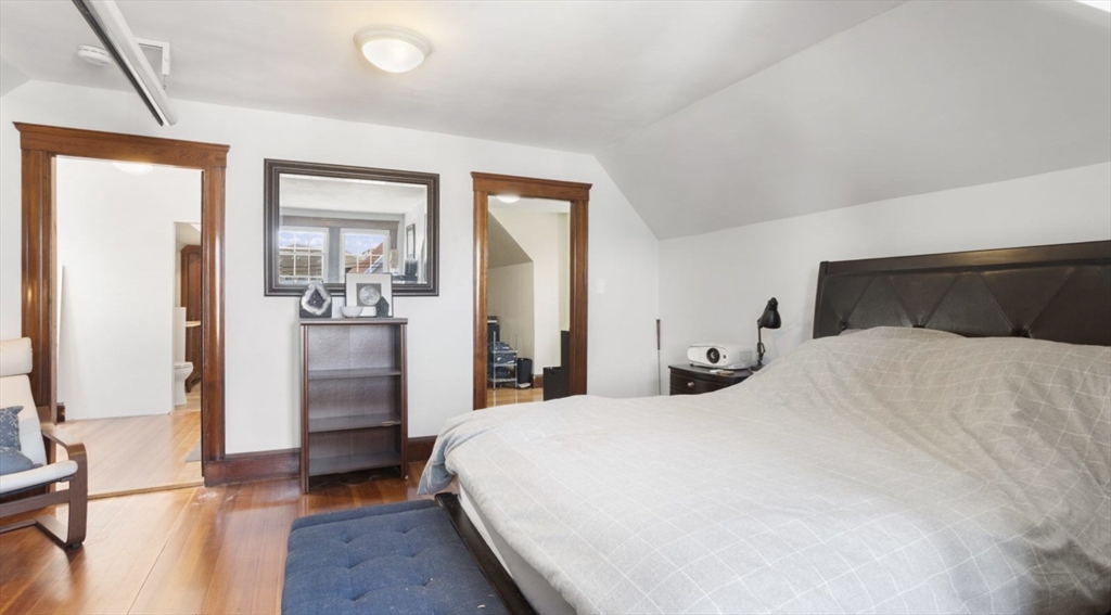 4 bed, 2 bath apartment for rent at 92 Litchfield St Unit 2, Brighton — photo 14 of 29