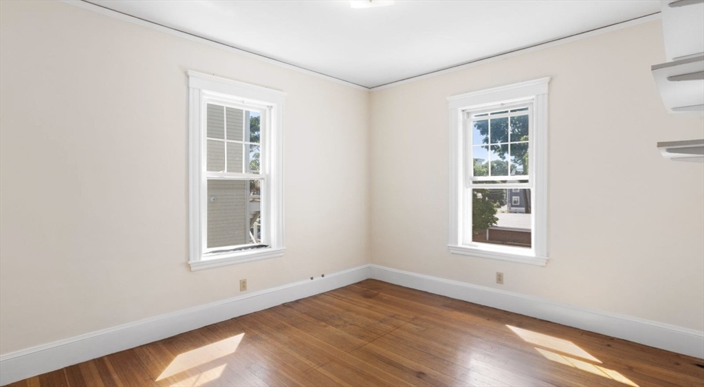4 bed, 2 bath apartment for rent at 92 Litchfield St Unit 2, Brighton — photo 17 of 29