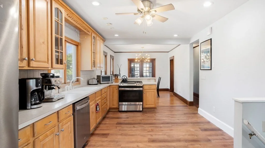 4 bed, 3 bath apartment for rent at 92 Litchfield Unit 1, Brighton — photo 12 of 28