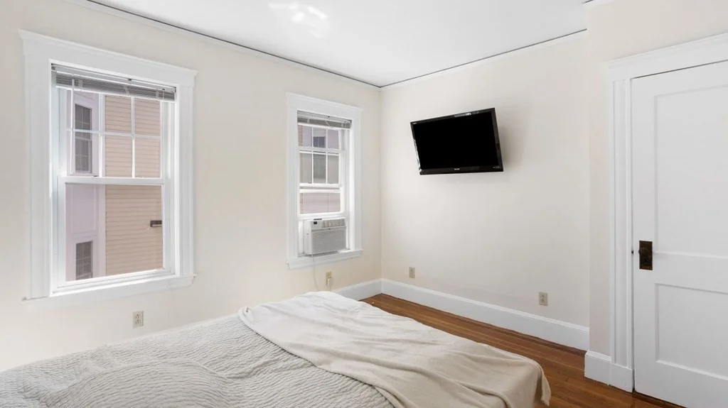 4 bed, 3 bath apartment for rent at 92 Litchfield Unit 1, Brighton — photo 13 of 28