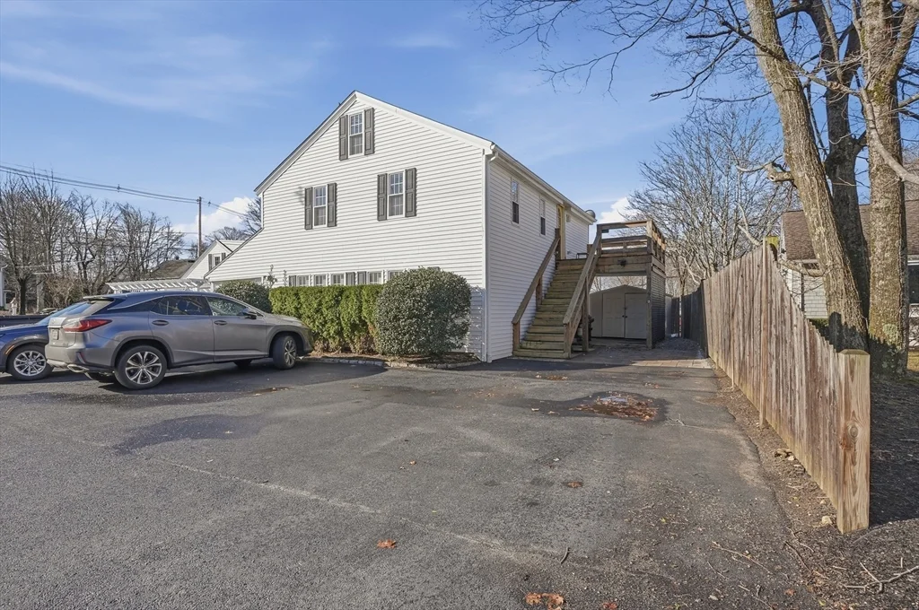 2 bed, 1 bath apartment for rent at 92 Main St Unit 1, Hopkinton — photo 32 of 38