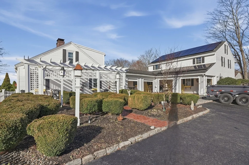 2 bed, 1 bath apartment for rent at 92 Main St Unit 1, Hopkinton — photo 35 of 38