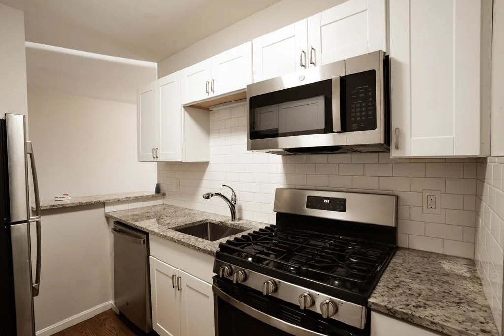 3 bed, 1 bath apartment for rent at 92 Maple St Unit 6, Dorchester