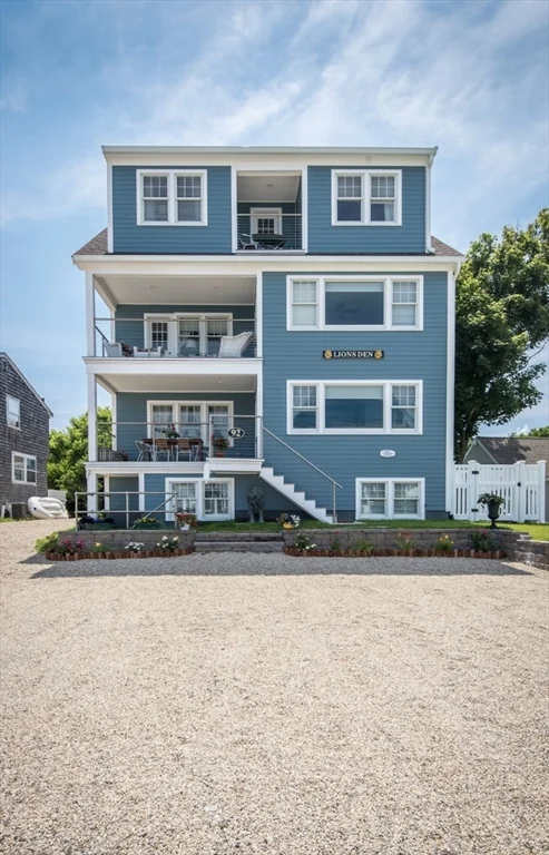 2 bed, 2 bath apartment for rent at 92 Marion Rd Lower Unit, Sand Hills — photo 1 of 9