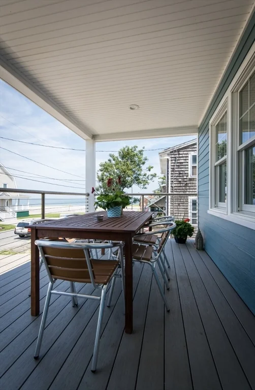 7 bed, 4+ bath apartment for rent at 92 Marion Rd Upper Unit, Sand Hills — photo 19 of 21
