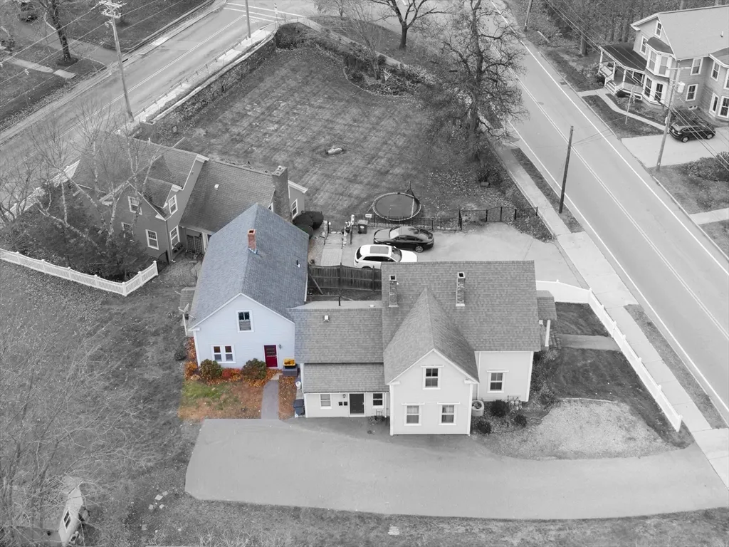 1 bed, 1 bath apartment for rent at 92 Milk St Unit 2, Westborough — photo 1 of 31