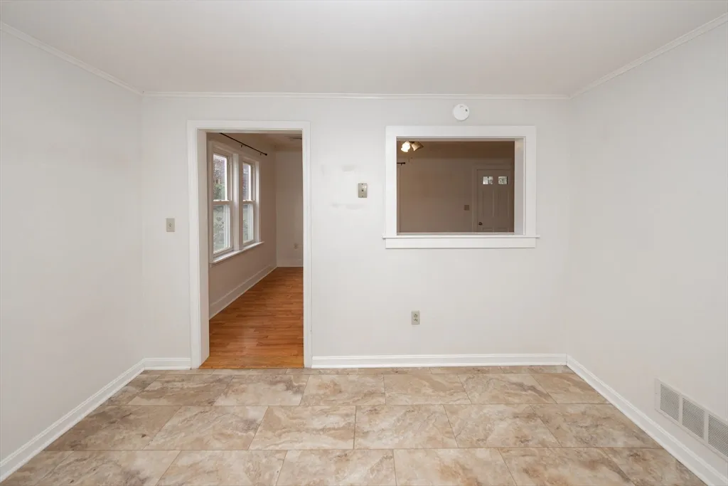 1 bed, 1 bath apartment for rent at 92 Milk St Unit 2, Westborough — photo 8 of 31