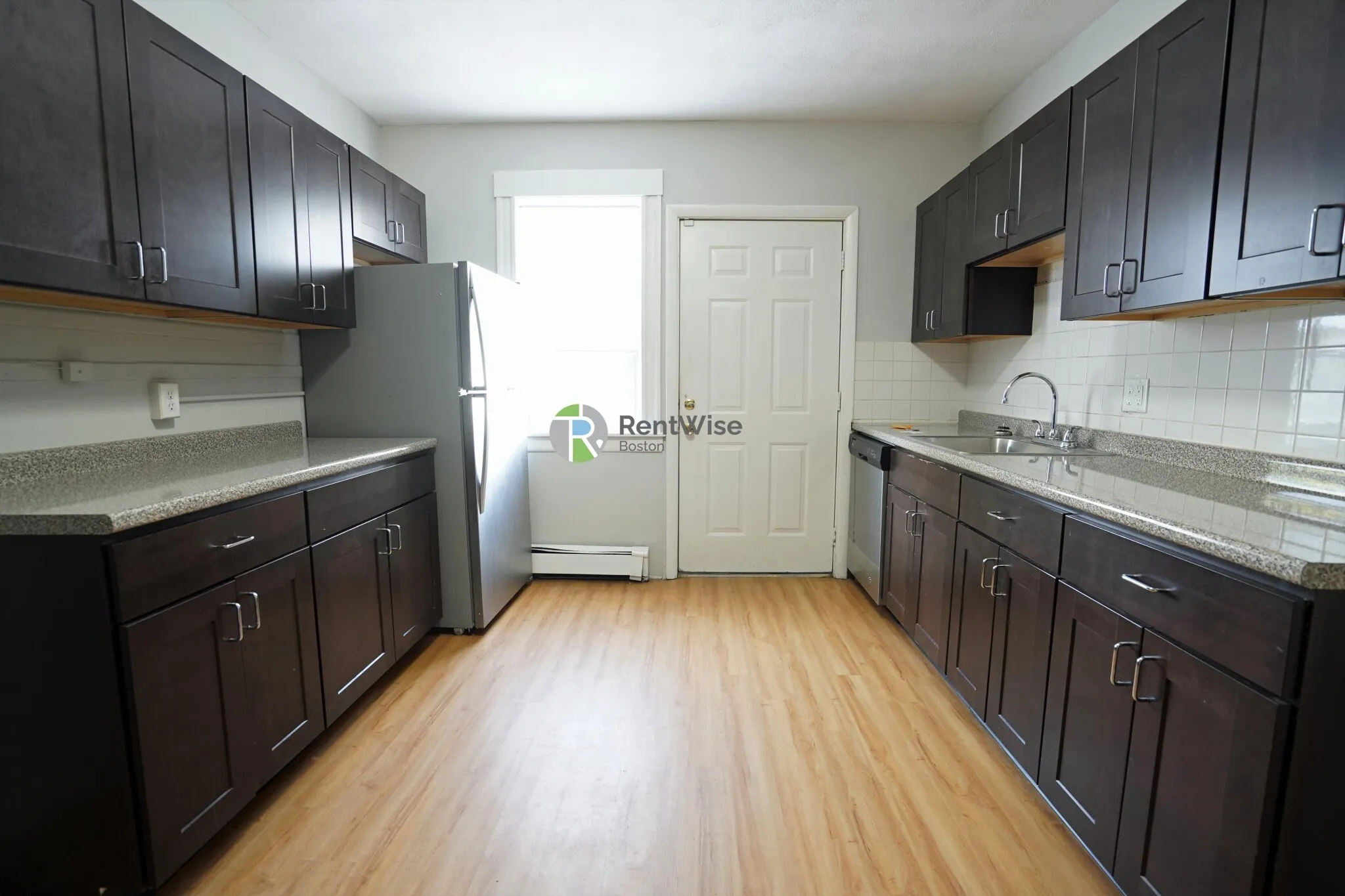 3 bed, 1 bath apartment for rent at 92 Nichols Ave Unit A, East Watertown — photo 6 of 23