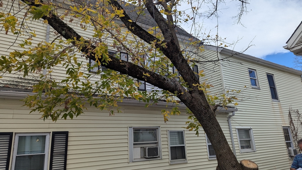 1 bed, 1 bath apartment for rent at 92 North Franklin St Unit 4, Holbrook — photo 2 of 9