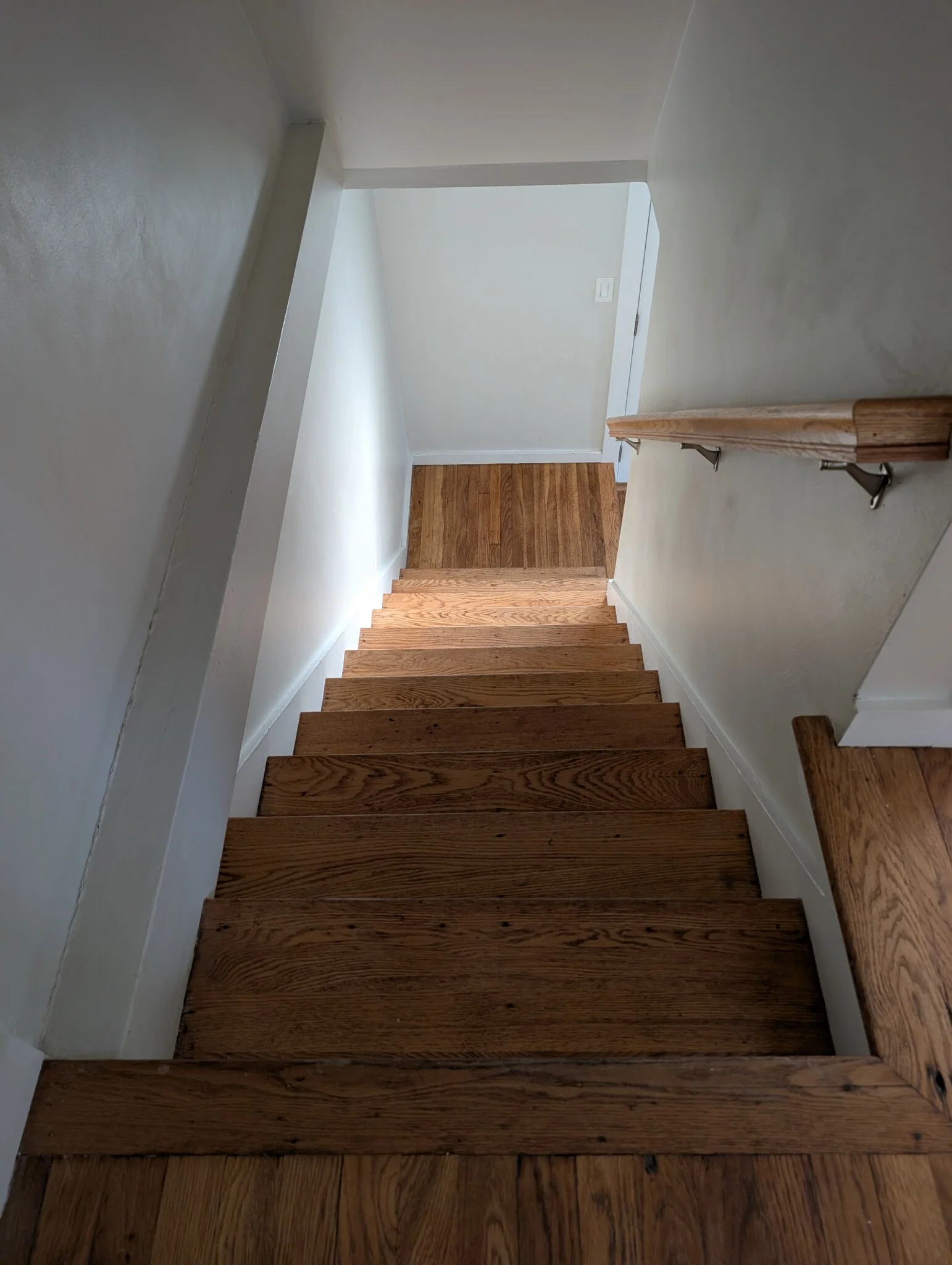 3 bed, 1 bath apartment for rent at 92 North St Unit 1, West Somerville — photo 15 of 16