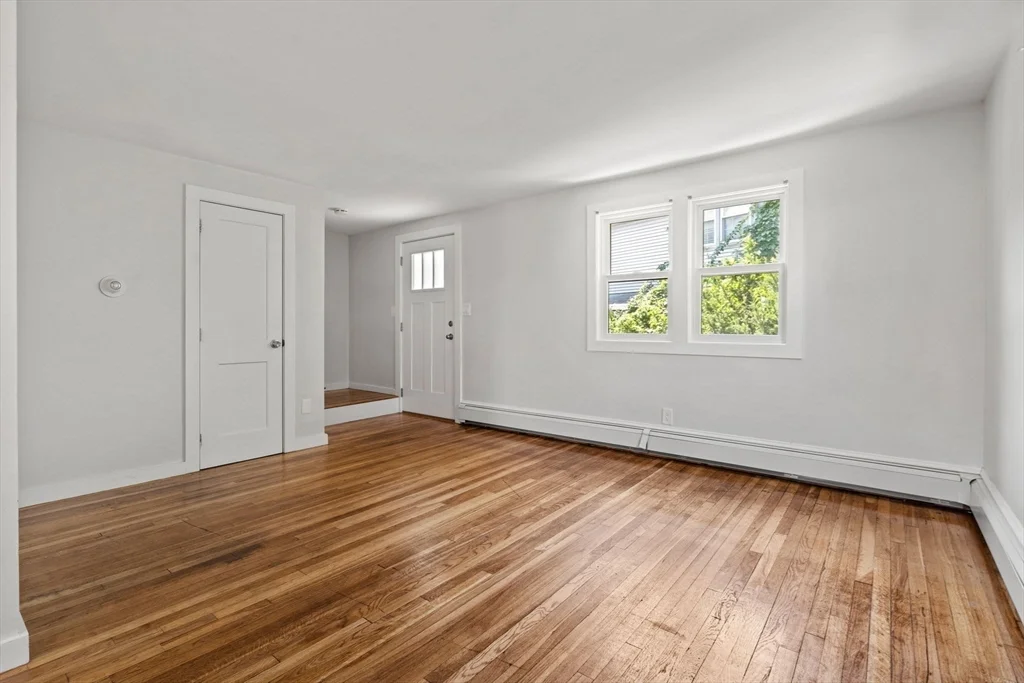 3 bed, 1 bath apartment for rent at 92 North St Unit 92, Tufts University — photo 14 of 22