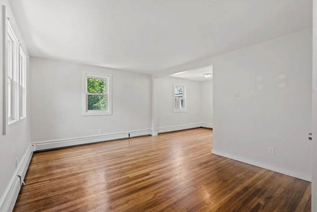 3 bed, 1 bath apartment for rent at 92 North St Unit 92, Tufts University — photo 15 of 22