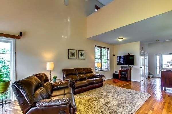 2 bed, 2 bath apartment for rent at 92 Odonnell Ave Unit 92, Shrewsbury — photo 5 of 28