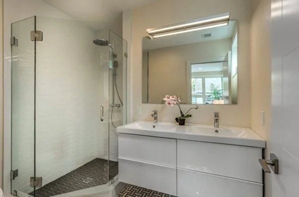 3 bed, 3 bath apartment for rent at 92 Parsons St Unit 92, Brighton — photo 8 of 10