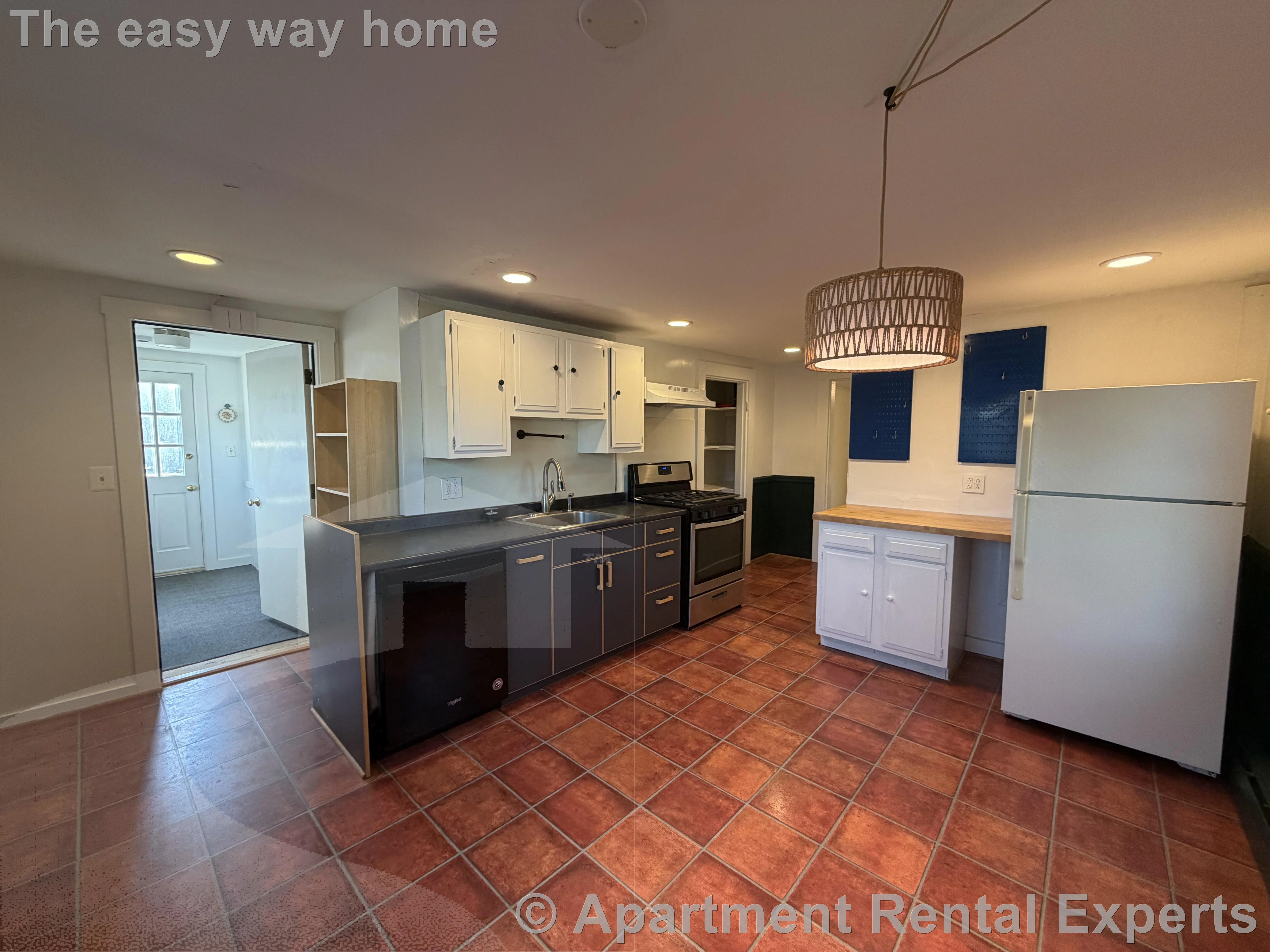 1 bed, 1 bath apartment for rent at 92 Pleasant St Unit 3, Cambridgeport